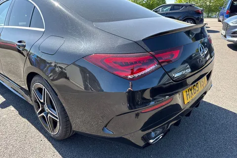 HX69VSY Mercedes-Benz Cla Class 2.0 CLA35 AMG Coupe 7G-DCT 4MATIC Euro 6 (s/s) 4dr Thumbnail #31
