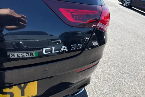 HX69VSY Mercedes-Benz Cla Class 2.0 CLA35 AMG Coupe 7G-DCT 4MATIC Euro 6 (s/s) 4dr Thumbnail #34