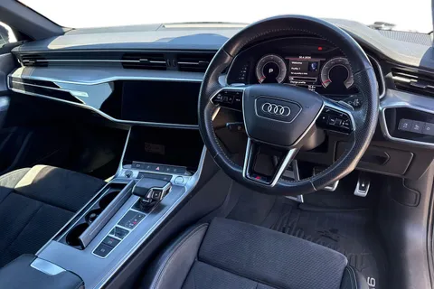 WM68YMX Audi A6 Avant 2.0 TDI 40 S line S Tronic Euro 6 (s/s) 5dr Thumbnail #19
