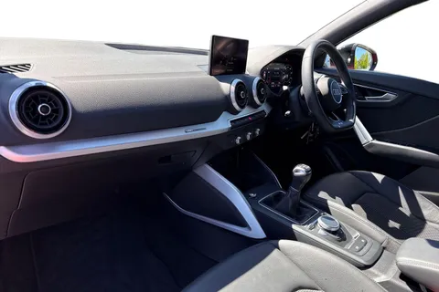 PF23MVL Audi Q2 Black Edition 35 TFSI  150 PS 6-speed Thumbnail #16