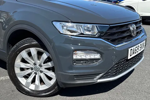 DA69SKN Volkswagen T-Roc 1.6 TDI SE 5dr Thumbnail #42