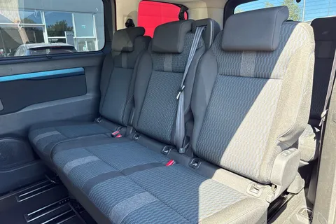 MH19KTF PEUGEOT Traveller 2.0 BlueHDi Active Standard MPV EAT8 MWB Euro 6 (s/s) 5dr Thumbnail #20