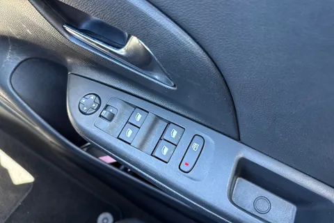 SD23OVM Vauxhall Corsa 1.2 Turbo GS Euro 6 (s/s) 5dr Thumbnail #45