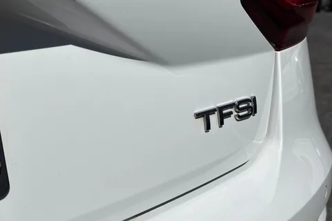 DY18AJV Audi Q2 1.0 TFSI S line Euro 6 (s/s) 5dr Thumbnail #27