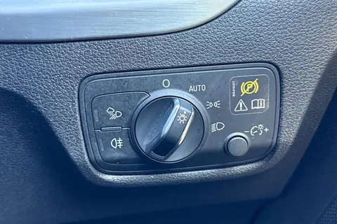 DY18AJV Audi Q2 1.0 TFSI S line Euro 6 (s/s) 5dr Thumbnail #34