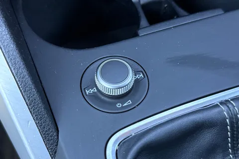 DY18AJV Audi Q2 1.0 TFSI S line Euro 6 (s/s) 5dr Thumbnail #43