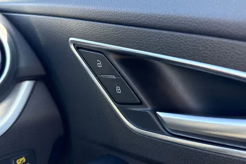 DY18AJV Audi Q2 1.0 TFSI S line Euro 6 (s/s) 5dr Thumbnail #52