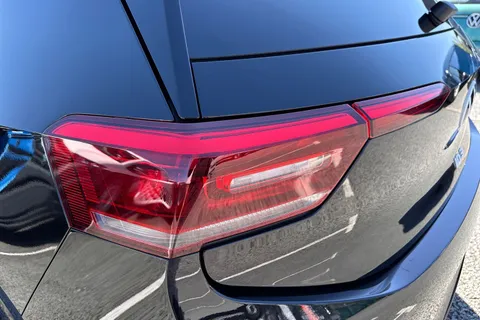 Volkswagen ID.3 Pro 59kWh Match Auto 5dr Thumbnail #30