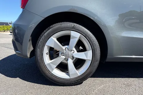 MX66OFW Audi A1 1.4 TFSI Sport Euro 6 (s/s) 3dr Thumbnail #11