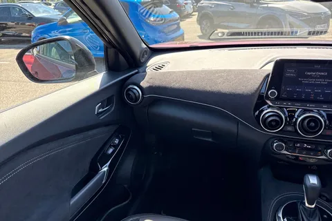 MP23KCF Nissan Juke 1.6 Tekna+ SUV 5dr Petrol Hybrid Auto Euro 6 (143 ps) Thumbnail #21