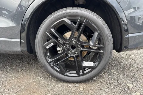 Volkswagen Tiguan 1.5 eTSI MHEV Black Edition DSG Euro 6 (s/s) 5dr Thumbnail #10