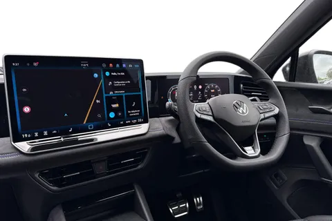 Volkswagen Tiguan 1.5 eTSI MHEV Black Edition DSG Euro 6 (s/s) 5dr Thumbnail #17