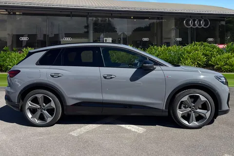 Audi Q4 e-tron 40 Black Edition Auto 5dr 63kWh Thumbnail #4