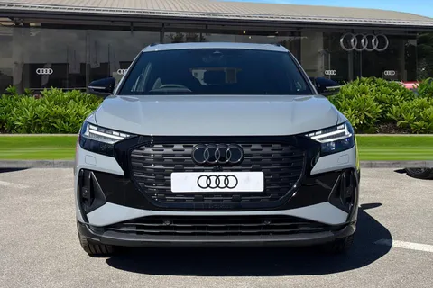 Audi Q4 e-tron 40 Black Edition Auto 5dr 63kWh Thumbnail #6