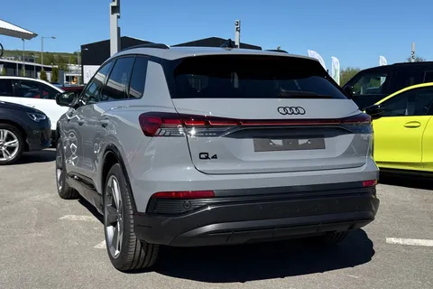 Audi Q4 e-tron 40 Black Edition Auto 5dr 63kWh Thumbnail #8