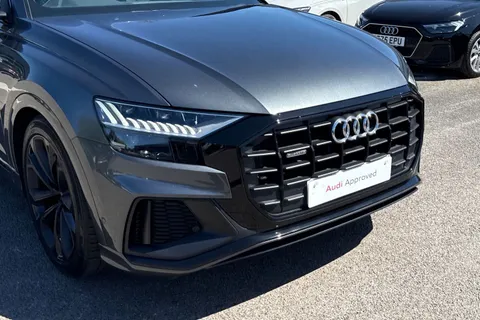 9 of 57 for Audi Q8 Black Edition 50 TDI quattro 286 PS tiptronic
