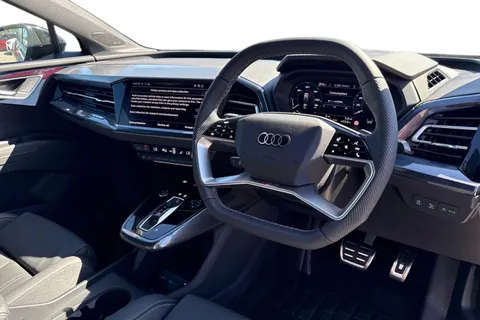 Audi Q4 e-tron 40 Black Edition Auto 5dr 63kWh Thumbnail #14