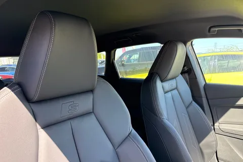 Audi Q4 e-tron 40 Black Edition Auto 5dr 63kWh Thumbnail #24
