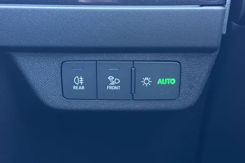 Audi Q4 e-tron 40 Black Edition Auto 5dr 63kWh Thumbnail #32