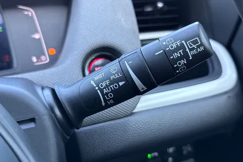 EK23TTO Honda Jazz 1.5 i-MMD Hybrid Crosstar EX 5dr eCVT Thumbnail #35