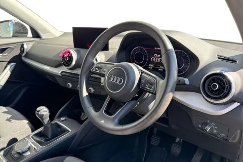 DY73UAR Audi Q2 Sport 30 TFSI  110 PS 6-speed Thumbnail #14