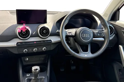 DY73UAR Audi Q2 Sport 30 TFSI  110 PS 6-speed Thumbnail #18