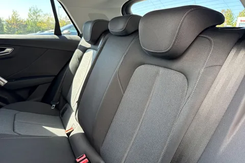 DY73UAR Audi Q2 Sport 30 TFSI  110 PS 6-speed Thumbnail #19