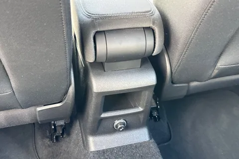 DY73UAR Audi Q2 Sport 30 TFSI  110 PS 6-speed Thumbnail #31