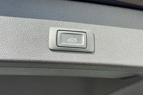 DY73UAR Audi Q2 Sport 30 TFSI  110 PS 6-speed Thumbnail #44