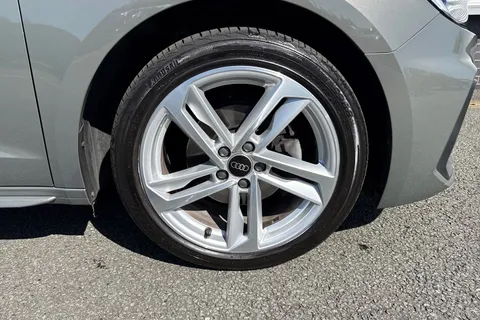 DS23ZYY Audi A1 S line 30 TFSI  110 PS 6-speed Thumbnail #11