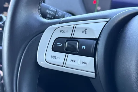 WK23HZV Honda Jazz 1.5 i-MMD Hybrid Crosstar EX 5dr eCVT Thumbnail #35