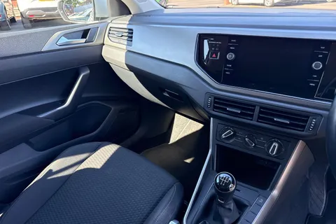 MC21YXL Volkswagen Polo 1.0 TSI 95 Match 5dr Thumbnail #26