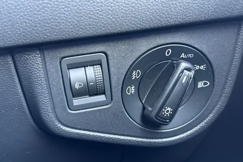 MC21YXL Volkswagen Polo 1.0 TSI 95 Match 5dr Thumbnail #33