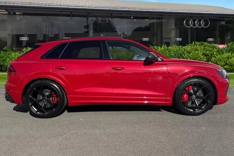  Audi RS Q8 4.0 TFSI V8 Performance Carbon Vorsprung Tiptronic quattro Euro 6 (s/s) 5dr Thumbnail #4