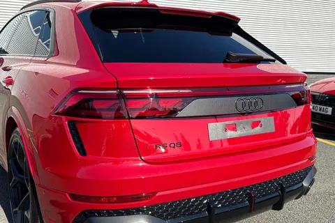  Audi RS Q8 4.0 TFSI V8 Performance Carbon Vorsprung Tiptronic quattro Euro 6 (s/s) 5dr Thumbnail #8