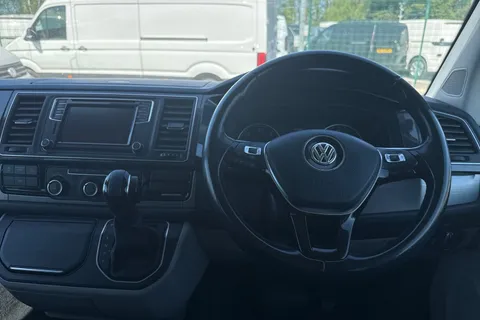 AO69NYX Volkswagen Transporter 2.0 TDI BMT 150 Highline Kombi Van DSG Thumbnail #18