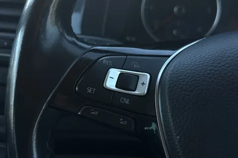 AO69NYX Volkswagen Transporter 2.0 TDI BMT 150 Highline Kombi Van DSG Thumbnail #38