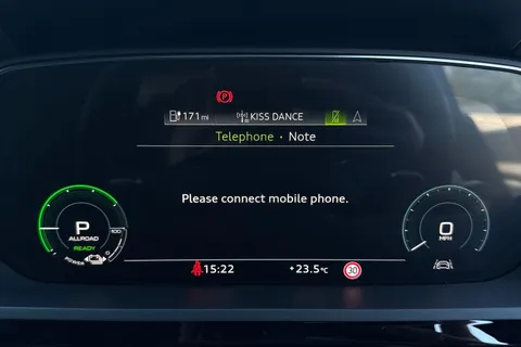 PG23LTO Audi Q8 300kW 55 Quattro 114kWh Black Edition 5dr Auto Thumbnail #53