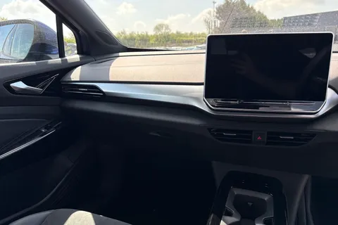  Volkswagen ID.4 Pro 77kWh Match Auto 4Motion 5dr Thumbnail #14
