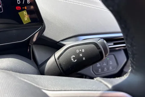  Volkswagen ID.4 Pro 77kWh Match Auto 4Motion 5dr Thumbnail #19