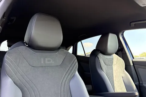  Volkswagen ID.4 Pro 77kWh Match Auto 4Motion 5dr Thumbnail #20