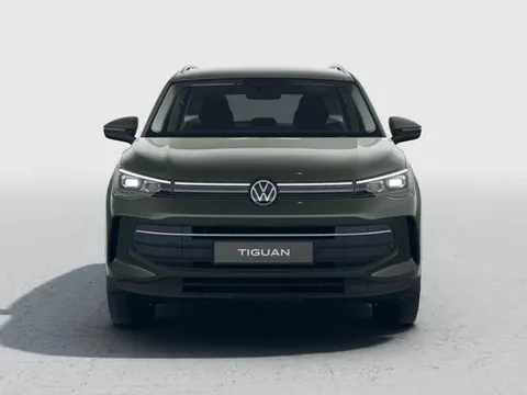  Volkswagen Tiguan 1.5 TSI eHybrid 19.7kWh Match DSG Euro 6 (s/s) 5dr Thumbnail #5