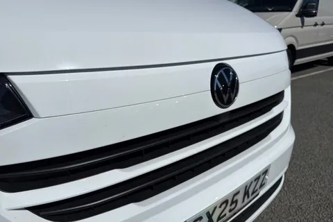 CX25KZZ Volkswagen E-Transporter T32 65kWh Commerce Plus Auto RWD SWB 5dr Thumbnail #25