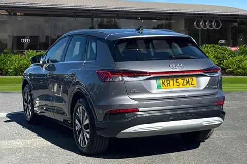 2 of 63 for Audi Q4 e-tron Q4 Sport 45 e-tron quattro 210,00 kW