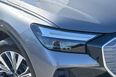 9 of 63 for Audi Q4 e-tron Q4 Sport 45 e-tron quattro 210,00 kW