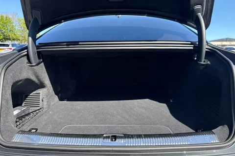 KY25DZV Audi A8 L  S line 60 TFSI e quattro 462 PS tiptronic Thumbnail #8