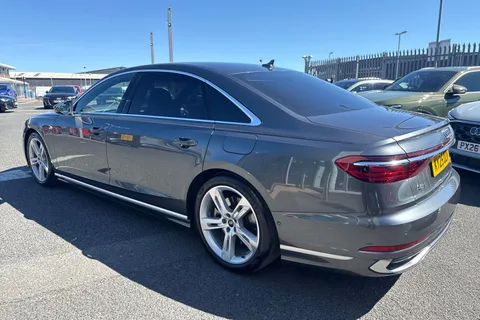 KY25DZV Audi A8 L  S line 60 TFSI e quattro 462 PS tiptronic Thumbnail #30