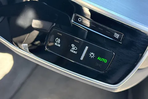 KY25DZV Audi A8 L  S line 60 TFSI e quattro 462 PS tiptronic Thumbnail #50