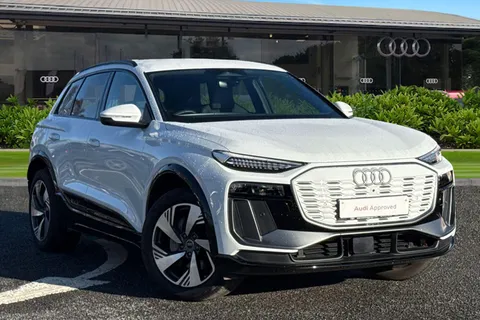 PX75YWB Audi Q6 E-Tron 100kWh Performance S line Auto 5dr Thumbnail #2