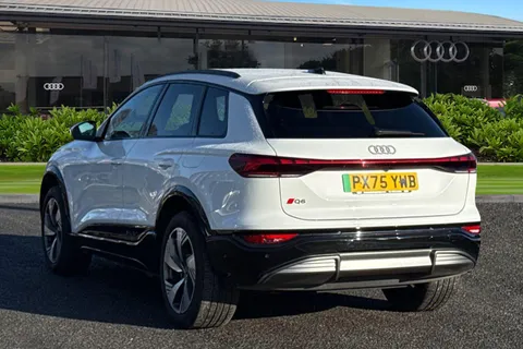 PX75YWB Audi Q6 E-Tron 100kWh Performance S line Auto 5dr Thumbnail #3